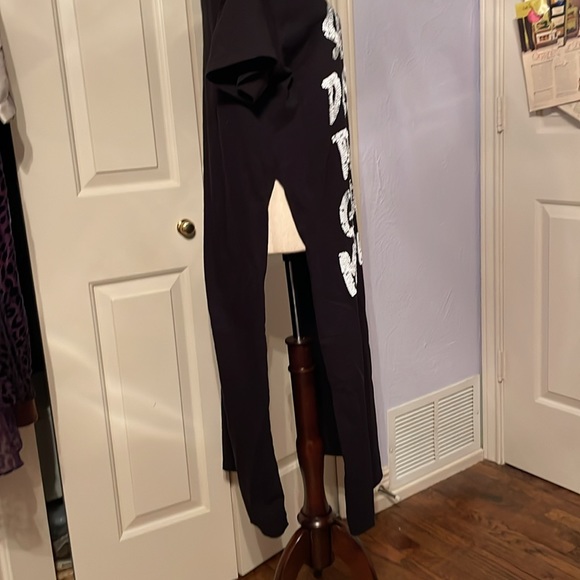 Rock ‘N Karma black tunic top with white sequins - Picture 3 of 9